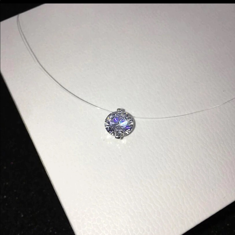 Invisible Choker Necklace NWOT